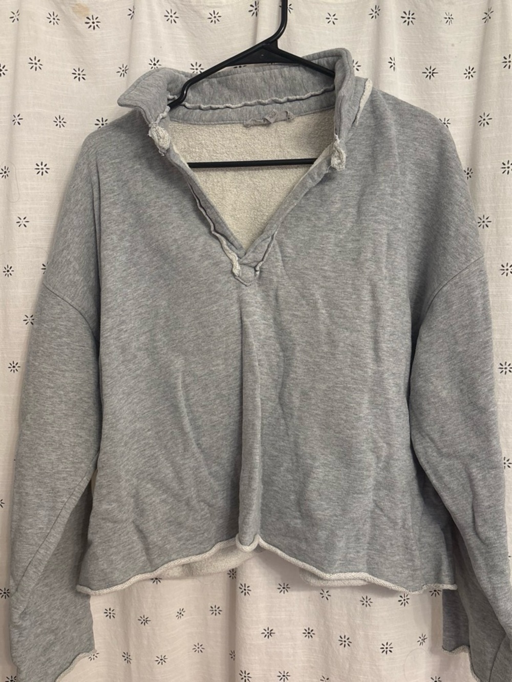 Women's Grey V-Neck Pullover Sweater